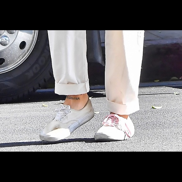 white vans - Picture 5 of 5